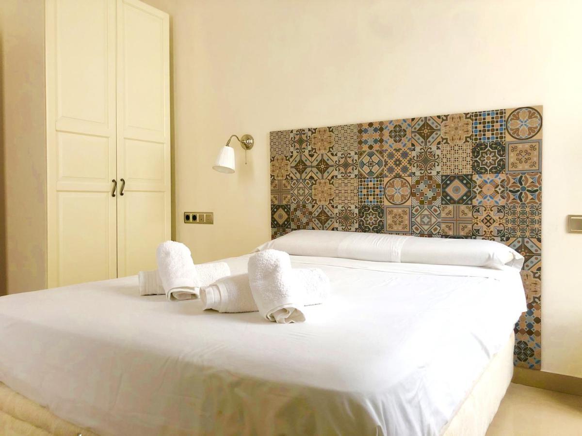 Arenal Suite - 1 Dormtitorio Sevilla Bagian luar foto